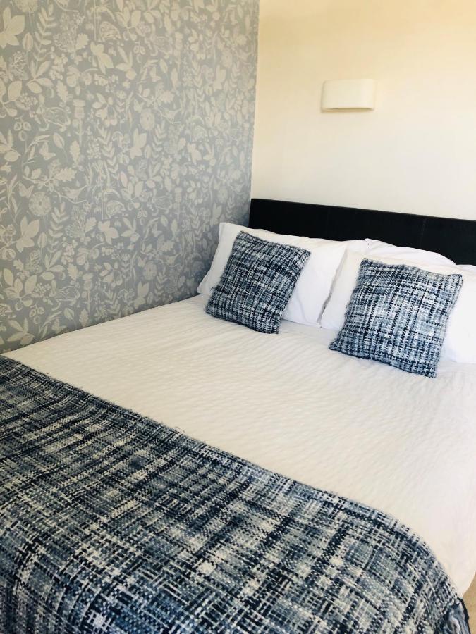 The Aberdeen Arms Hotel Tarves Dış mekan fotoğraf